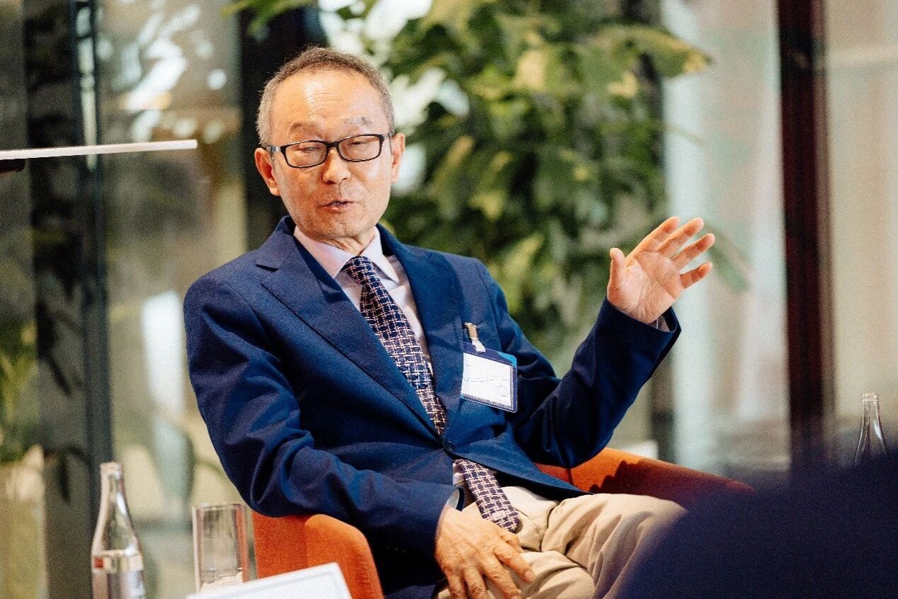 经济学院院长张军出席瑞士圣加仑论坛